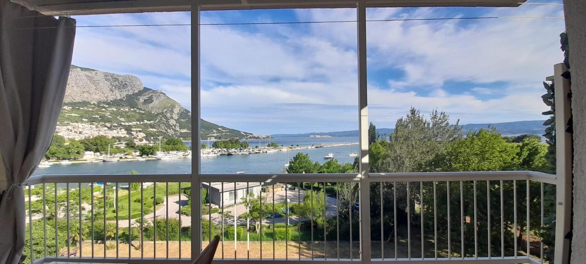 Apartment Sea View Mouth Cetina Omiš Eksteriør billede
