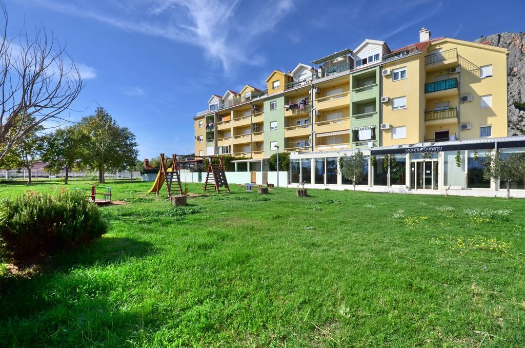 Apartment Sea View Mouth Cetina Omiš Værelse billede