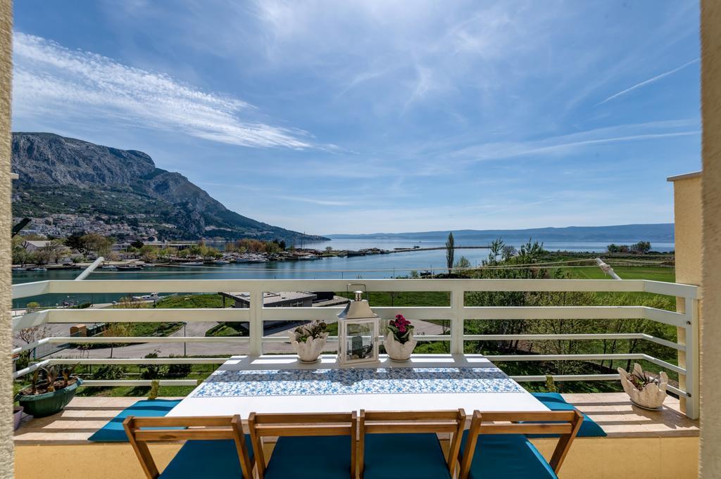 Apartment Sea View Mouth Cetina Omiš Eksteriør billede